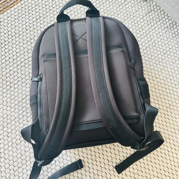 Dagne Dover Dakota Neoprene Backpack size medium in black - Picture 7 of 9